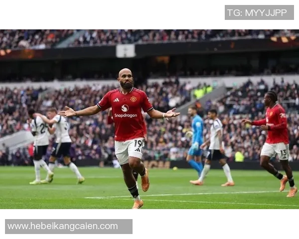 曼联逆转AC米兰夺足总杯胜利帽子戏法点燃全场激情