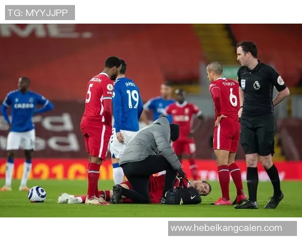 英超激情四射利物浦5-0大胜本菲卡帽子戏法点燃全场热情
